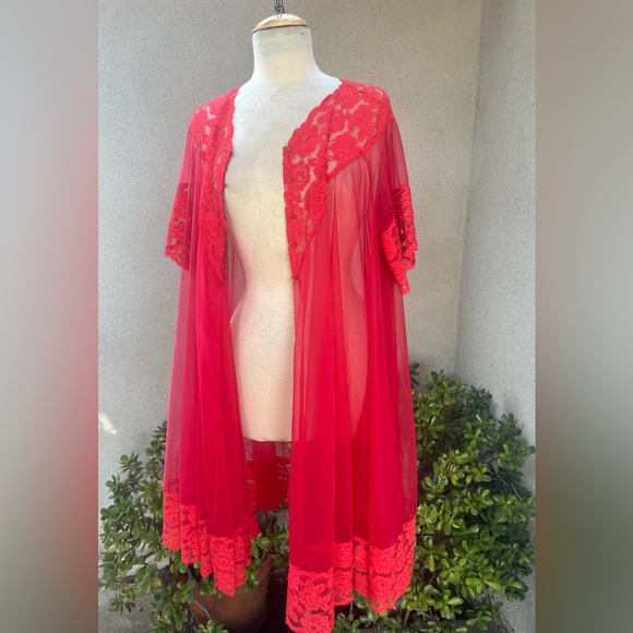 Vintage LeVoy’s red sheer robe lingerie lace heart buttons OS - Picture 8 of 13